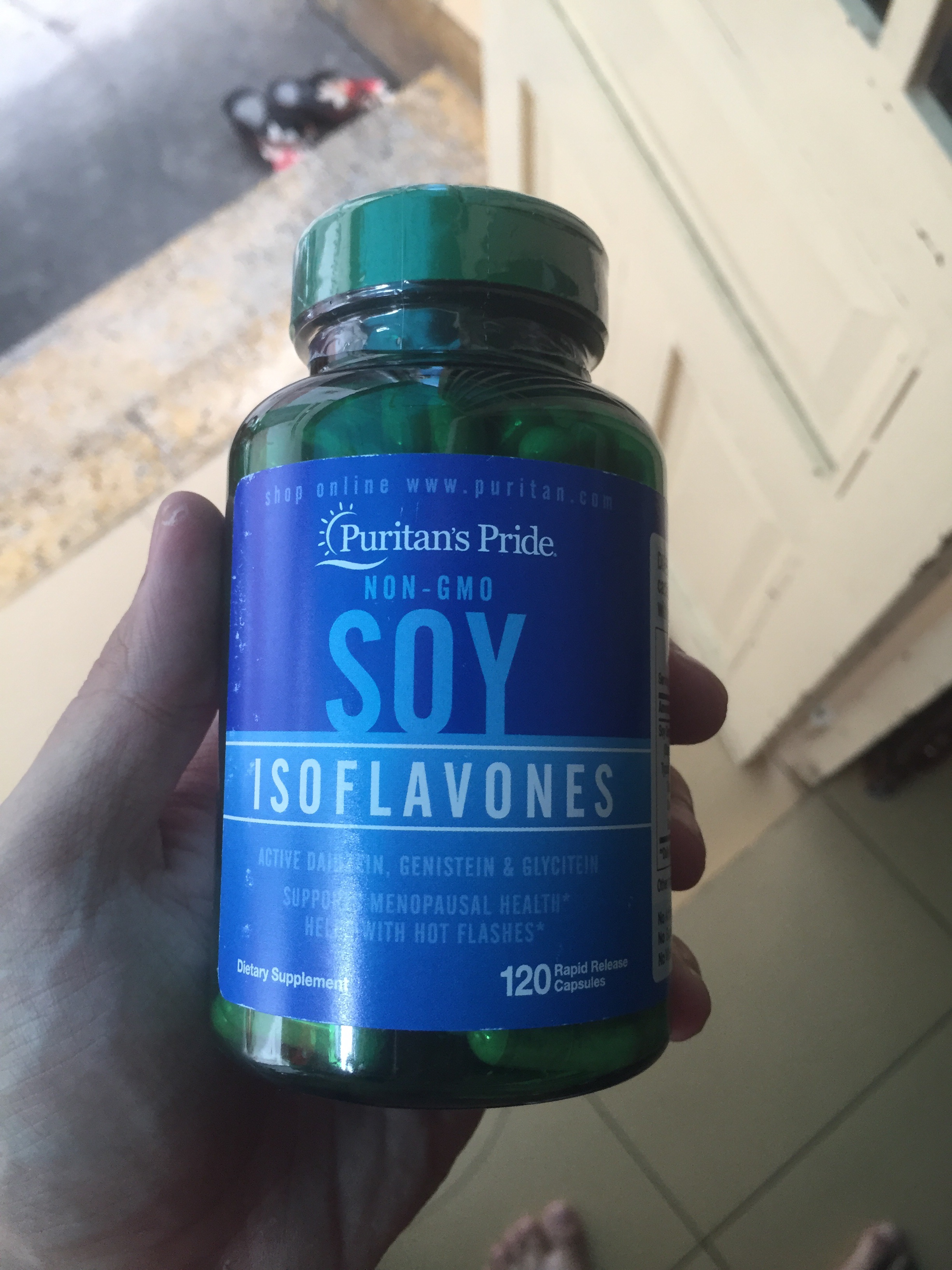Viên uống Mầm Đậu Nành Non-GMO Soy Isoflavones Puritan's Pride 120 viên - Hỗ trợ làm đẹp da, cân bằng nội tiết cho phụ nữ.