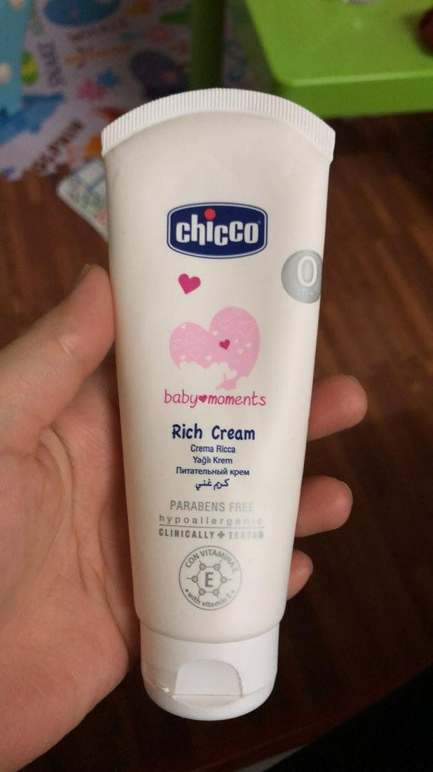 Kem Dưỡng Ẩm Chicco Rich Cream 100ml - Dưỡng Da Mềm Mịn, Chứa Omega và Vitamin E, An Toàn Cho Trẻ Sơ Sinh