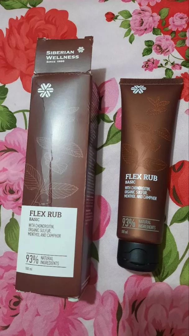 Kem xoa bóp Siberian Flex Rub Basic 100ml - Giảm đau hiệu quả với tinh dầu thảo mộc tự nhiên, hỗ trợ thư giãn vùng khớp và cơ bắp.