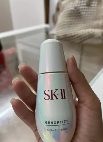 Serum dưỡng trắng da SK-II Genoptics Aura Essence 50ml - Giúp da sáng khỏe, ngăn lão hóa, phù hợp cho phụ nữ trên 30 tuổi