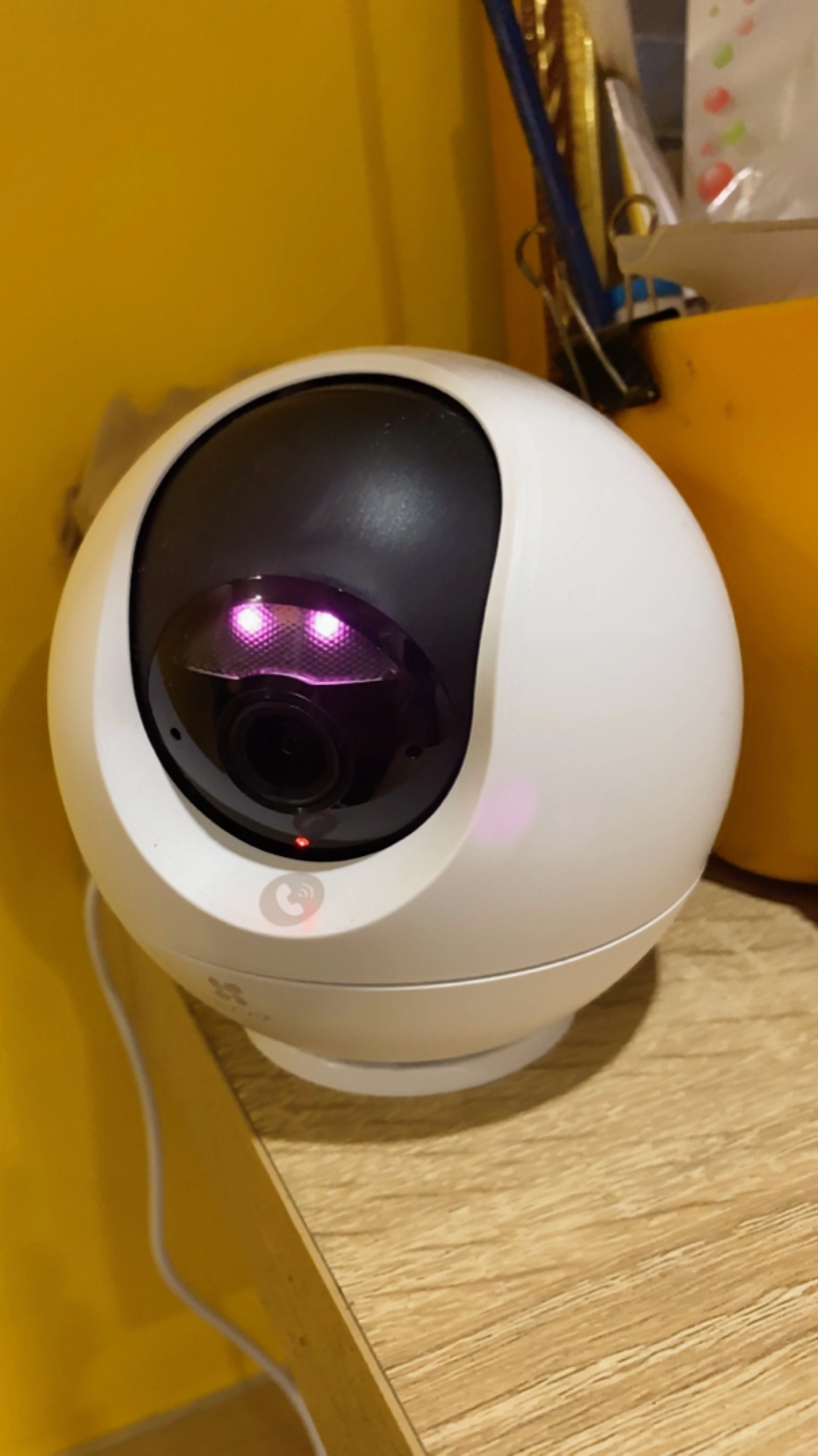 Camera WiFi Ezviz C6C 4K 8MP - Camera Đàm Thoại 2 Chiều, Quan Sát Ban Đêm Tầm Nhìn 360° - An Ninh Thông Minh