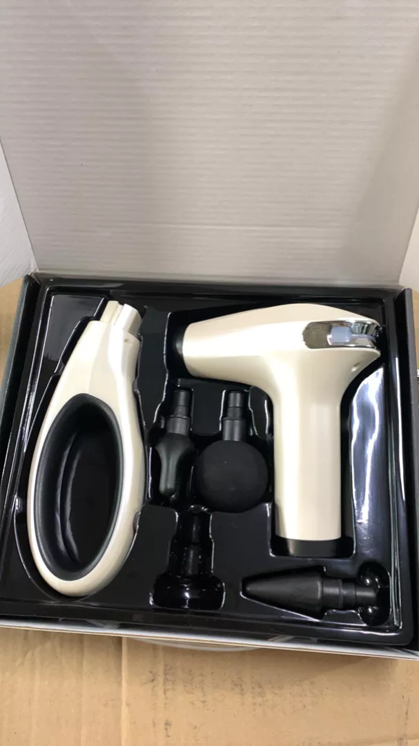 Máy Massage Cầm Tay GoodFit GF01MG - 4 Đầu Massage & 8 Chế Độ Hoạt Động Giảm Nhức Mỏi Cơ, Thiết Kế Công Thái Học, Pin 1800mAh
