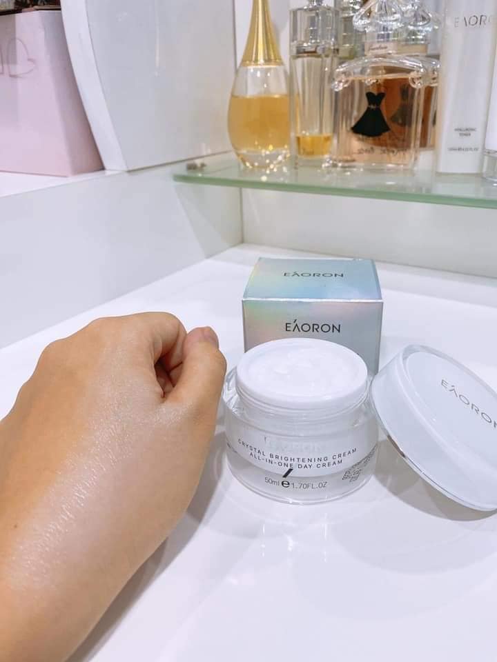 Kem Dưỡng Trắng Da EAORON Crystal White All in One 50ml - Chiết Xuất Mận Kakadu Tự Nhiên, Dưỡng Ẩm và Làm Sáng Da Mặt