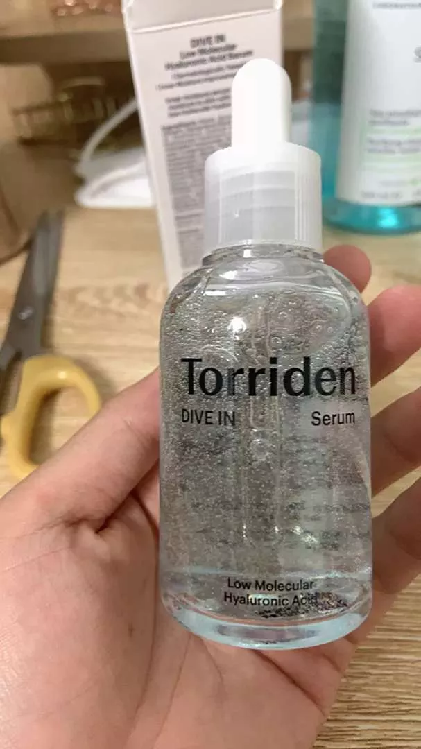 Serum Torriden Dive-In 50ml - Serum Cấp Nước Phục Hồi Da, Dưỡng Ẩm Sâu, Cho Làn Da Căng Bóng, Mềm Mịn, Phù Hợp Với Mọi Loại Da