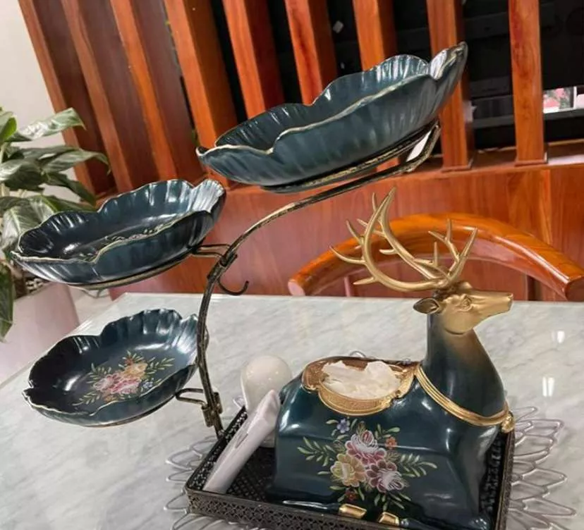 Khay Đựng Bánh Kẹo 3 Tầng Gốm Sứ - Hộp Giấy Phong Cách Bắc Âu Sang Trọng Cho Nội Thất Hiện Đại