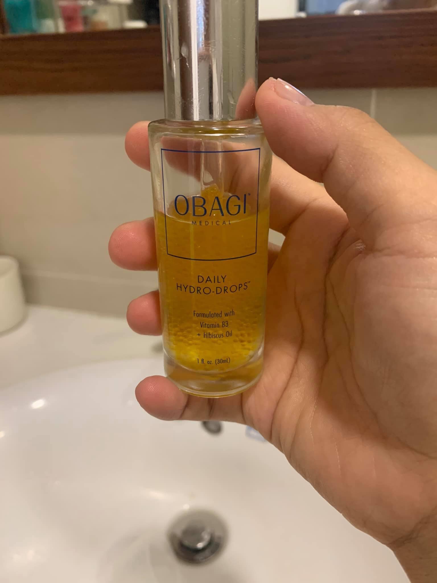 Serum cấp nước phục hồi da Obagi Daily Hydro Drops 30ml - Tinh chất dưỡng ẩm nhanh, làm dịu da ngăn ngừa khô, kích ứng và nếp nhăn.