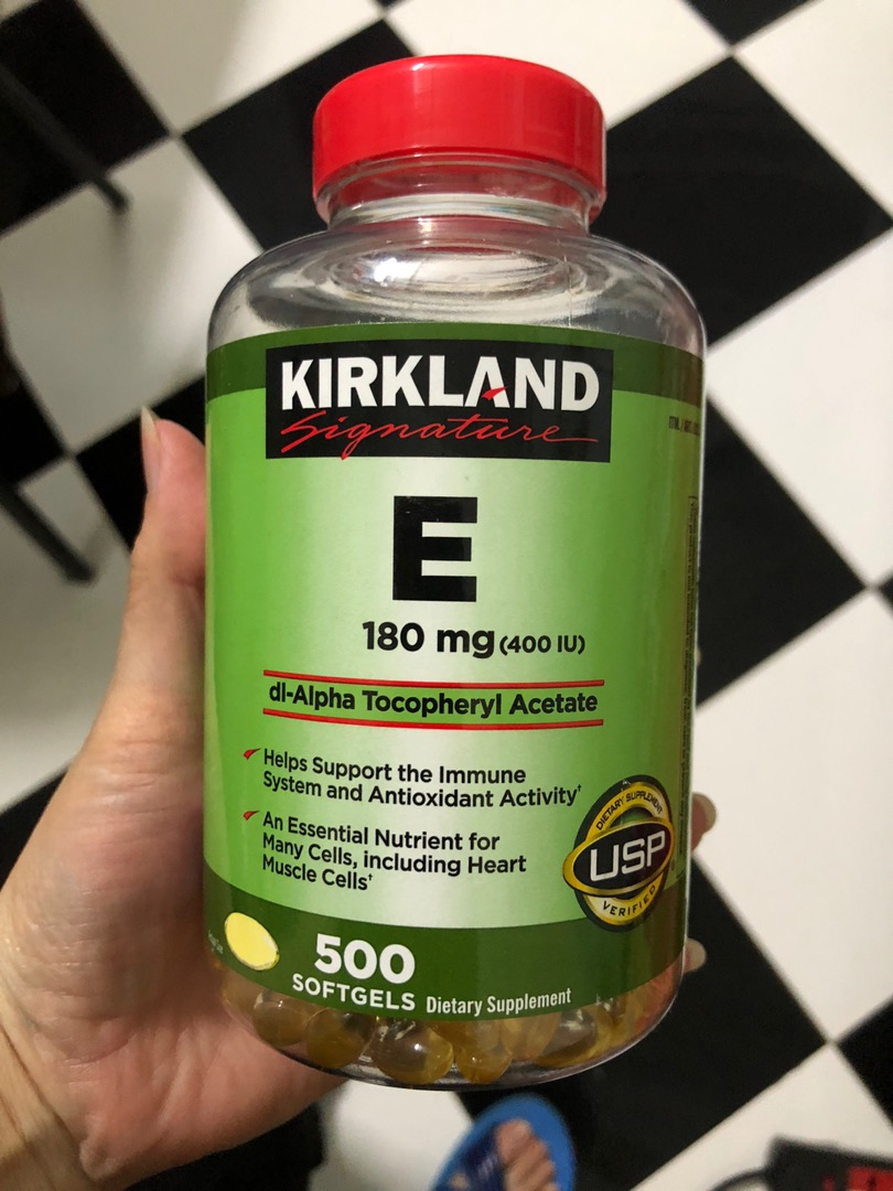 Viên Uống Vitamin E Kirkland 400 IU - Hỗ Trợ Làm Đẹp Da, Cải Thiện Sức Khỏe, Hộp 500 Viên Chính Hãng Mỹ