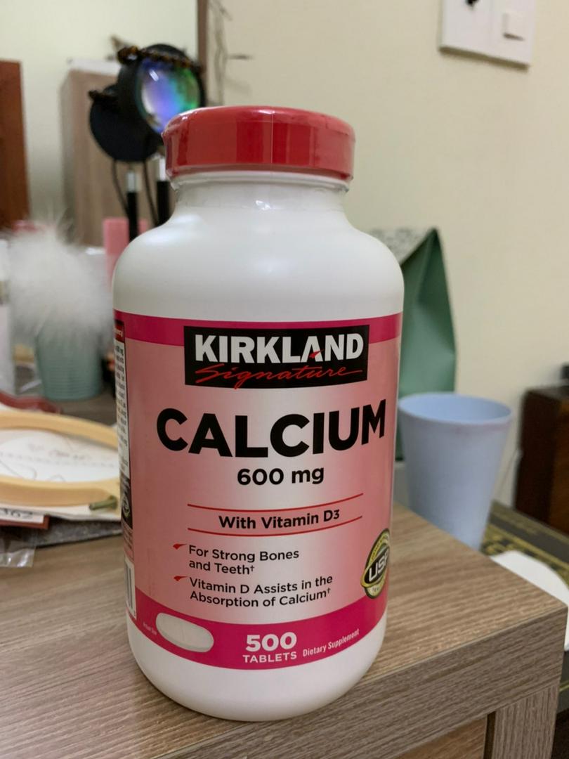 Viên uống Kirkland Calcium 600mg + D3 - Bổ sung Canxi và Vitamin D3 cho Xương Khỏe mạnh - Hỗ trợ ngừa loãng xương, 500 viên