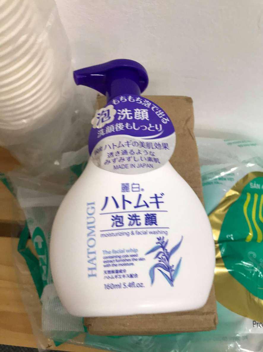 Sữa Rửa Mặt Ý Dĩ Hatomugi Tạo Bọt Dưỡng Ẩm, Làm Sáng Da - Chiết Xuất Từ Nhật Bản Cho Làn Da Mịn Màng, Dịu Nhẹ 160ml