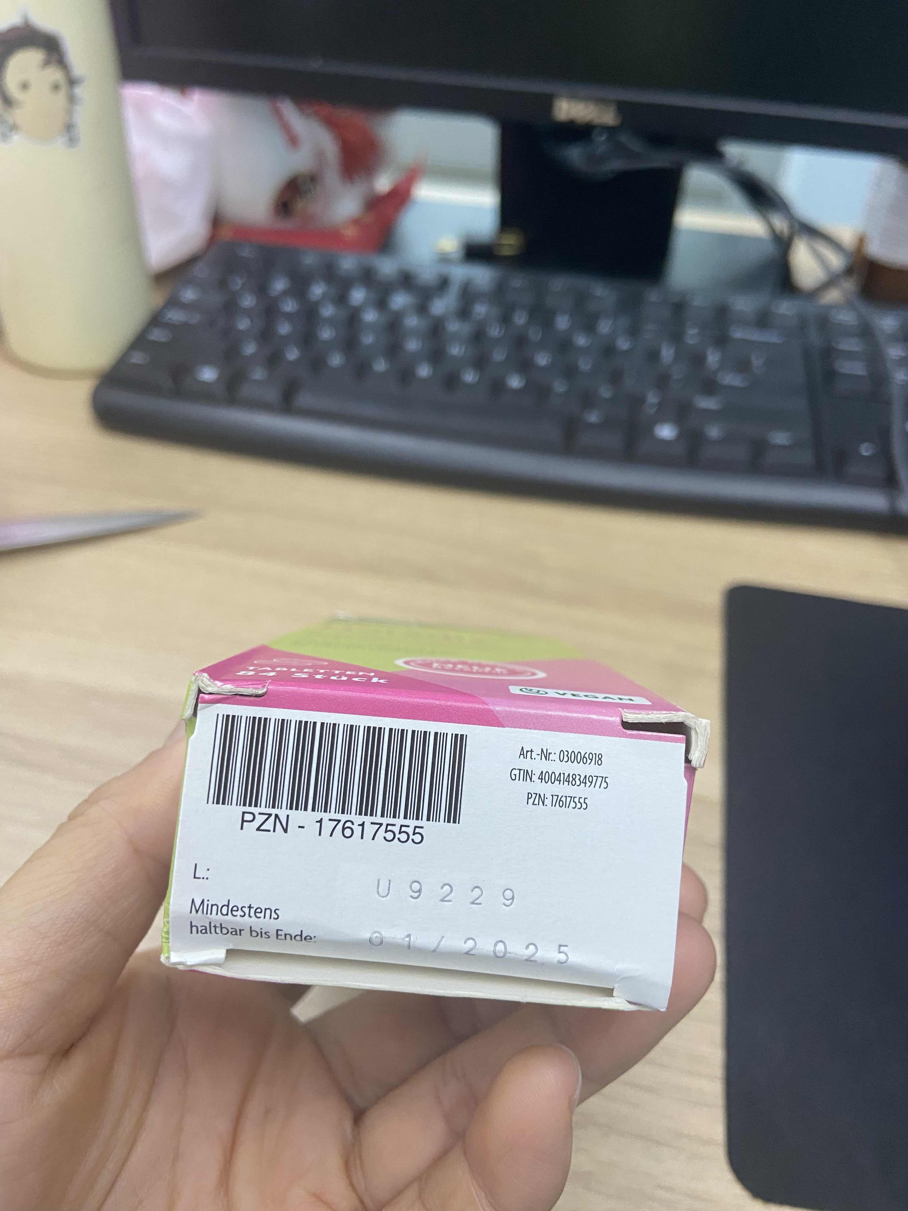 Viên Uống Bổ Sung Sắt Axit Folic Salus Floradix 84 Viên - Hỗ Trợ Tái Tạo Máu, Tăng Cường Sức Khỏe, Thiếu Sắt, Vitamin C