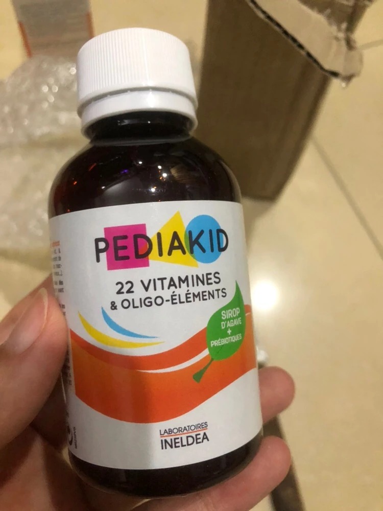 Siro Pediakid 22 Vitamines cho trẻ từ 6 tháng - Vitamin tổng hợp 22 loại, dễ uống vị cam và mơ, tăng cường sức đề kháng, phát triển toàn diện.