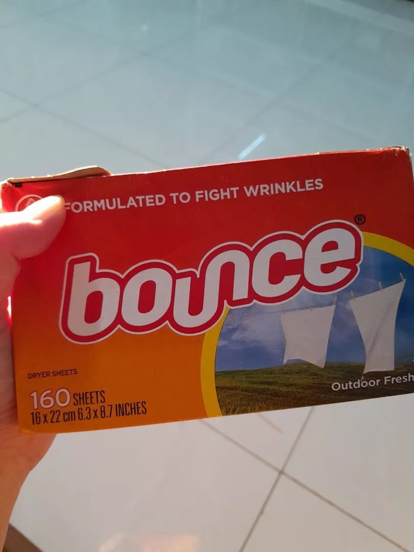 Giấy Thơm Quần Áo Bounce Mỹ - Hương Thơm Dịu Nhẹ, Khử Mùi Đến 21 Ngày, Hộp 160 Tờ, Thích Hợp Cho Quần Áo và Không Gian sống