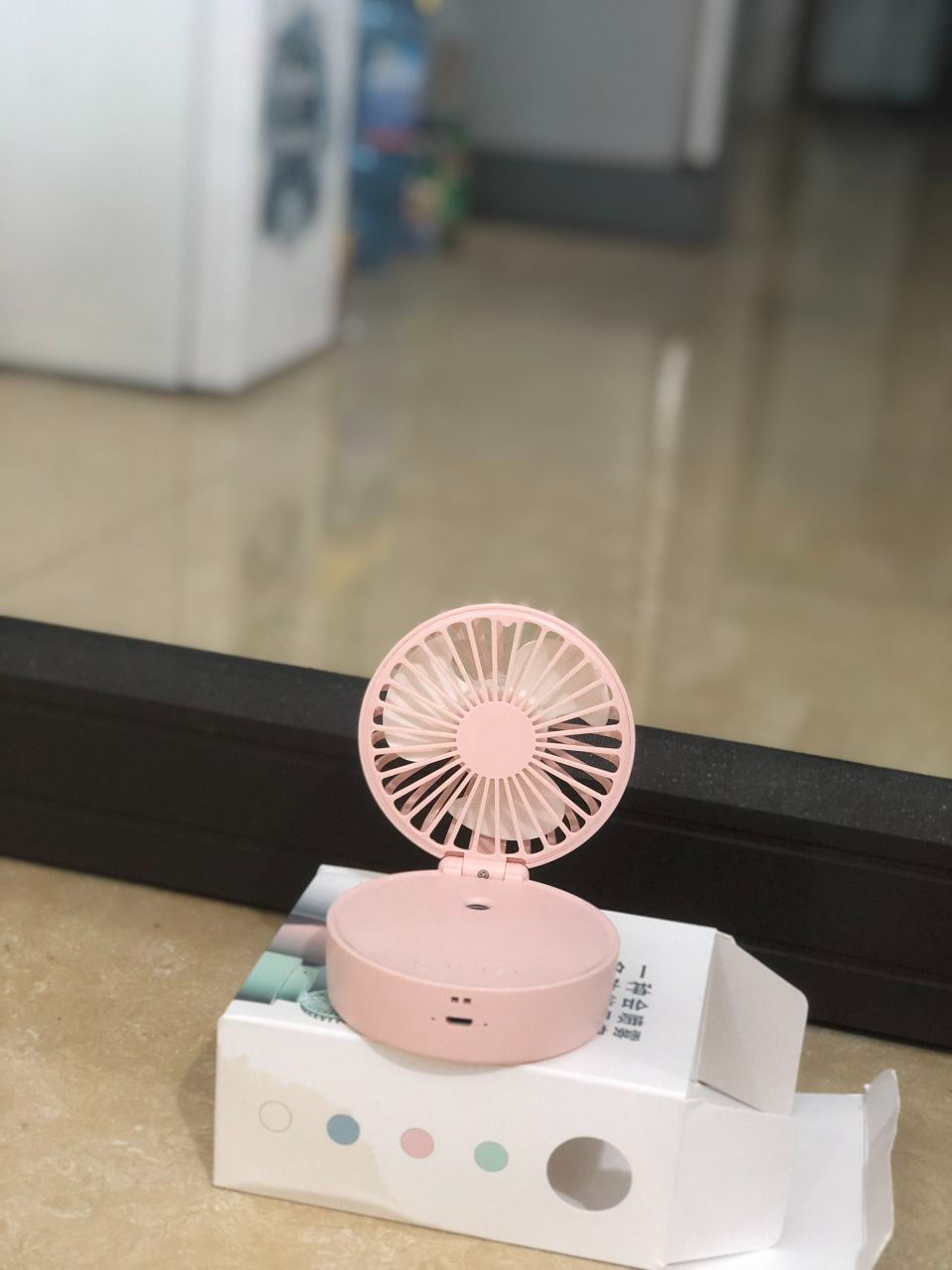 Quạt Mini Phun Sương Kết Hợp Đèn Ngủ Jiashi QMN03 - Quạt Cầm Tay Đa Năng Xông Tinh Dầu Nhiều Màu Sắc, 3 Tốc Độ Gió