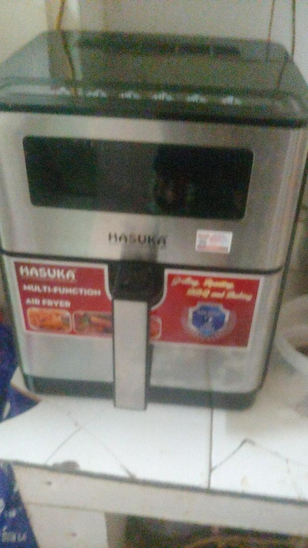 Nồi Chiên Không Dầu Hasuka HSK-399 8L - Công Nghệ Chiên Lưu Thông Không Khí 360 Độ, An Toàn, Tiện Lợi, Giảm 85% Chất Béo