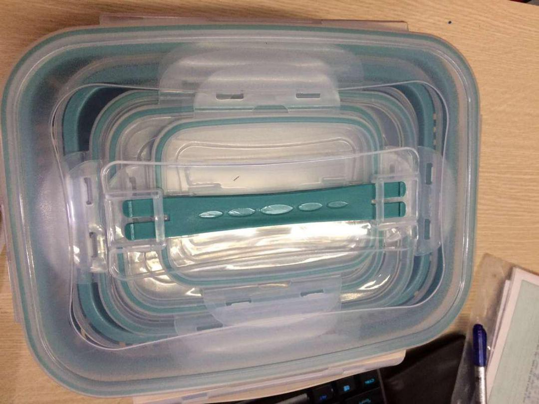 Set 5 hộp đựng thực phẩm có nắp đậy - Giải pháp tiện lợi cho tủ lạnh, bảo quản rau củ quả tươi ngon, tiết kiệm không gian