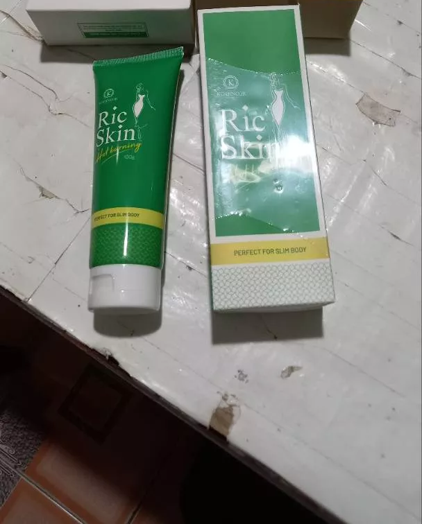 Kem giảm mỡ Kohinoor Ric Skin Hot Burning 100g - Hỗ trợ tiêu hao mỡ thừa, làm săn chắc da, lấy lại vóc dáng thon gọn cho phái đẹp