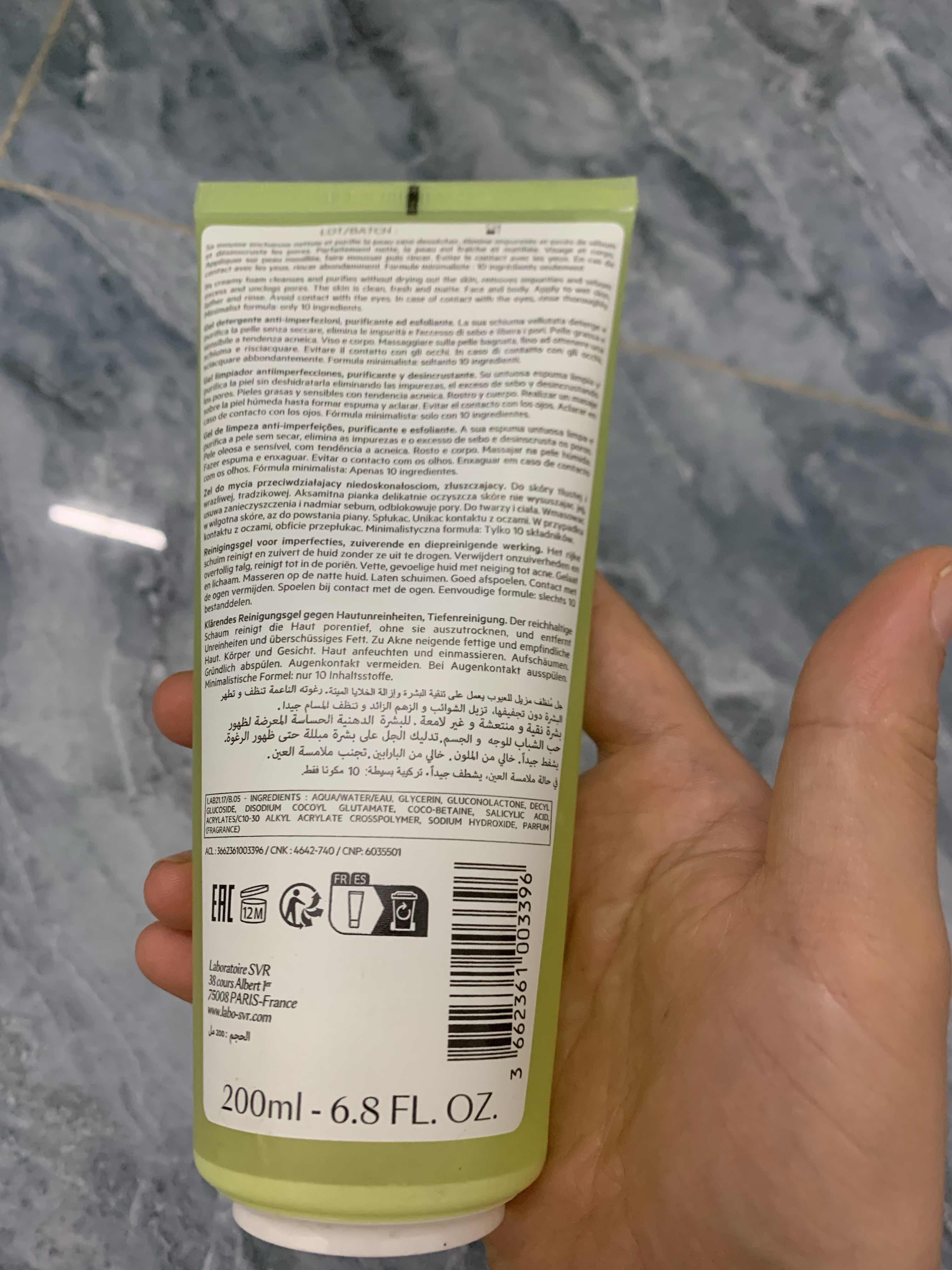 Sữa Rửa Mặt SVR Sebiaclear Gel Cho Da Dầu Nhạy Cảm - Làm Sạch Sâu, Ngừa Mụn, Dưỡng Ẩm, Hương Táo Xanh 200ml/400ml