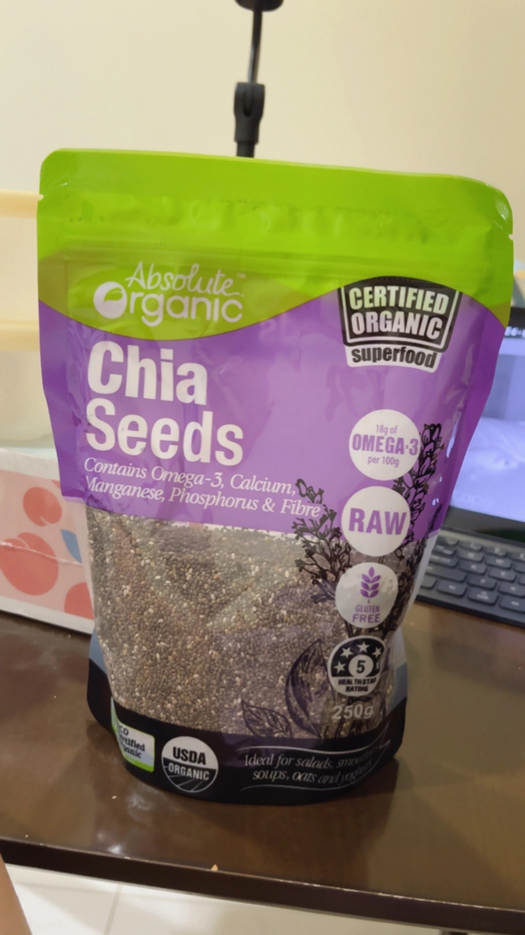 Hạt Chia Úc Absolute Organic 1Kg - Giảm Cân, Hỗ Trợ Tiểu Đường, Tăng Cường Sức Khỏe, Nguồn Omega 3 Tự Nhiên
