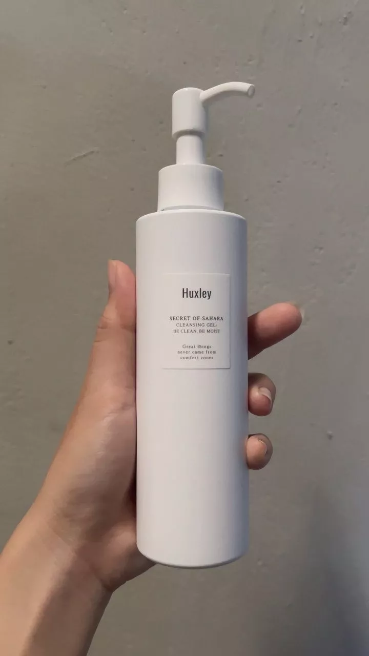 Gel Rửa Mặt Huxley Secret of Sahara 200ml - Sạch Dịu Nhẹ, Phù Hợp Mọi Loại Da, Chiết Xuất Xương Rồng Cấp Ẩm Tối Ưu
