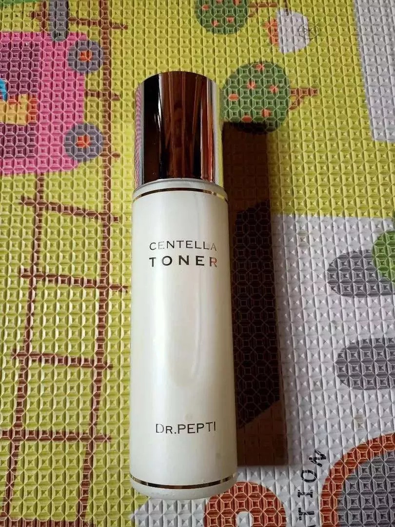 Nước hoa hồng Dr. Pepti+ Centella Toner 180ml - Dưỡng Da, Cân Bằng Độ pH, Giảm Kích Ứng Cho Da Nhạy Cảm, Xuất Xứ Hàn Quốc