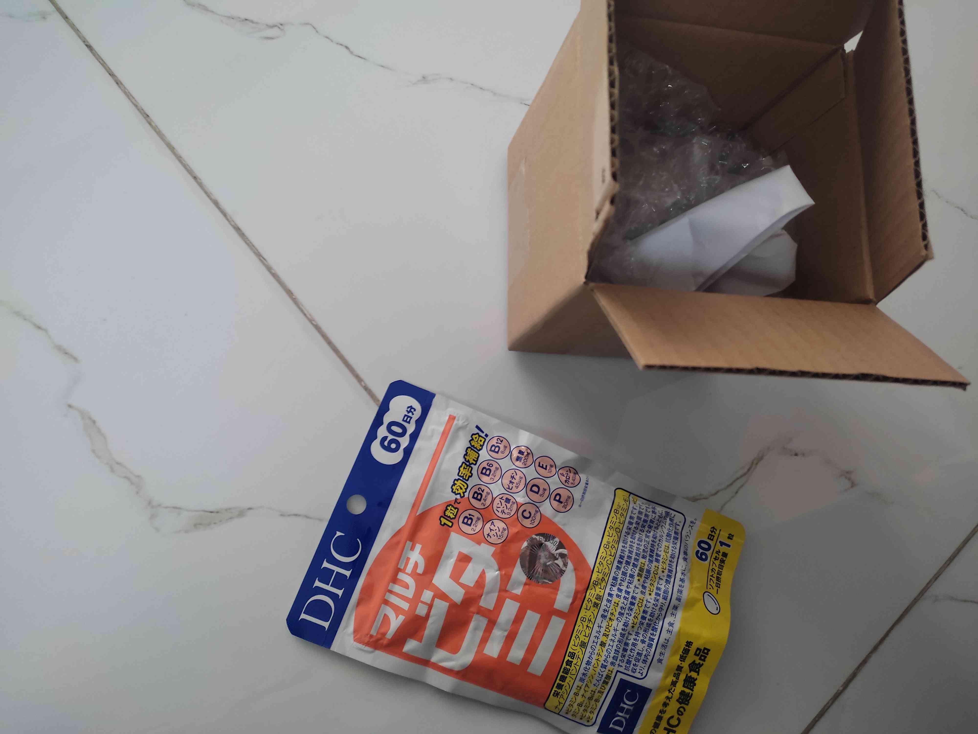 Viên uống bổ sung vitamin tổng hợp DHC Nhật Bản - Bổ sung 12 dưỡng chất thiết yếu hỗ trợ sức khỏe và làm đẹp da, tóc khỏe mạnh