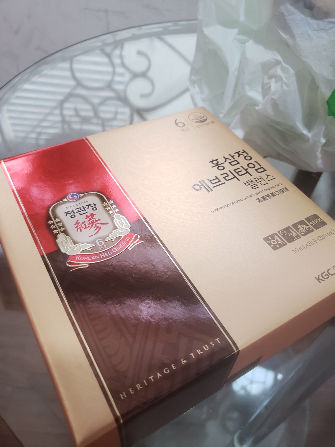 Nước Hồng Sâm 6 Năm Tuổi Everytime KGC Thượng Hạng Hộp 30 Gói - Giải Pháp Bồi Bổ Sức Khỏe Từ Hàn Quốc