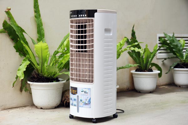 Máy làm mát FujiE AC-17C cao cấp 20m2 - Quạt điều hòa công suất 130W, điều khiển từ xa và chức năng tạo ion âm, thoải mái mùa hè.