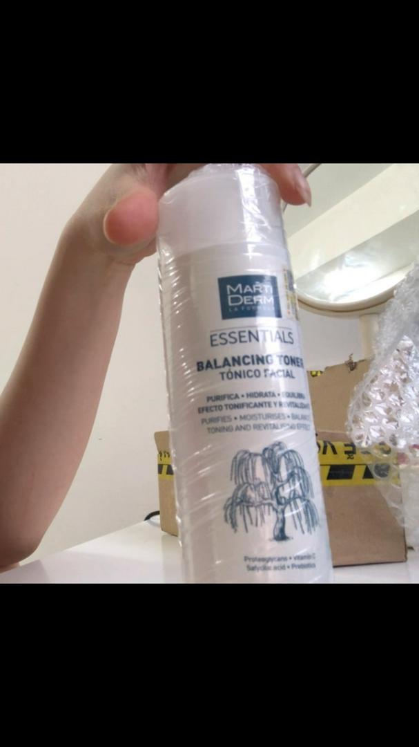 Nước Cân Bằng MartiDerm Essentials Balancing 200ml - Toner Chăm Sóc Da Chứa BHA, Hỗ Trợ Làm Sạch và Cân Bằng Ẩm