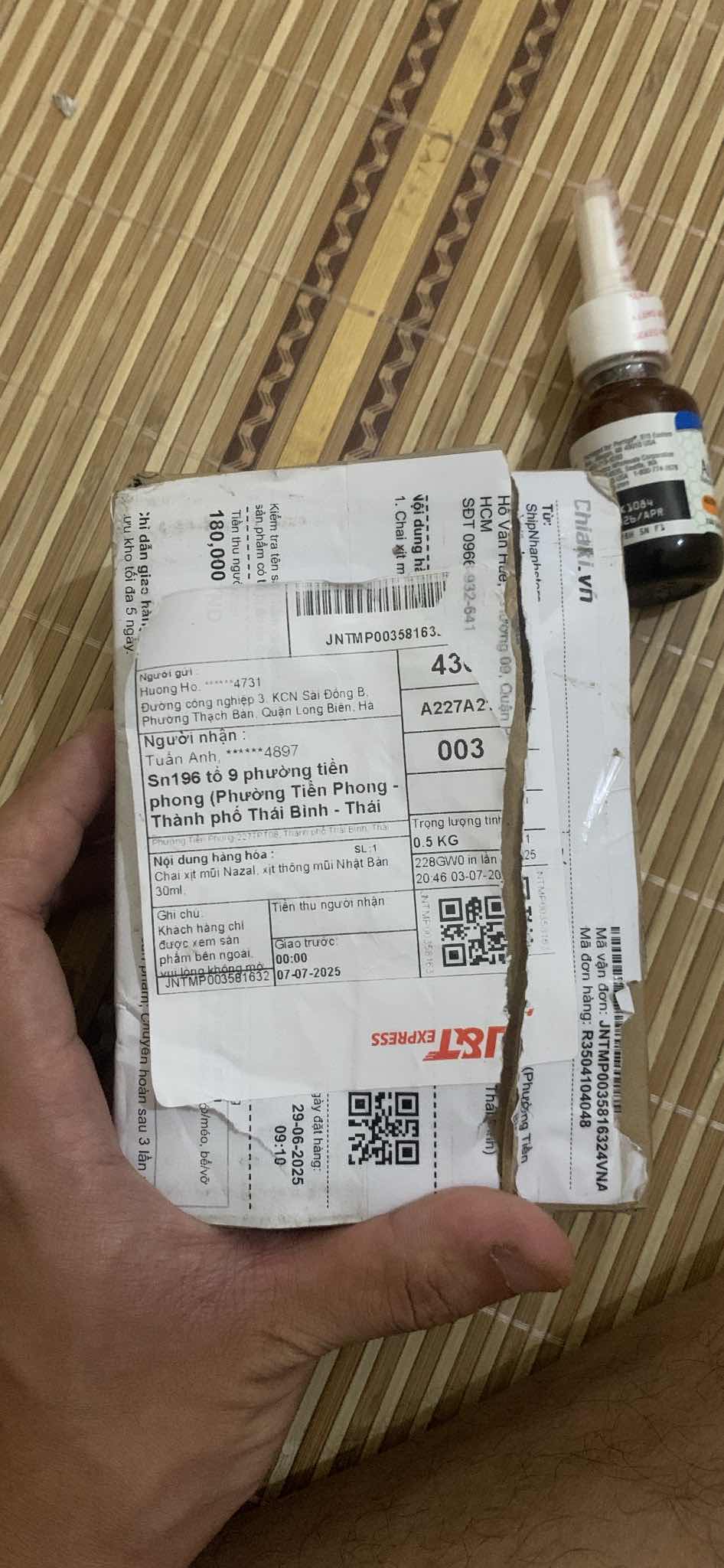 Chai Xịt Mũi Nazal Nhật Bản 30ml - Hỗ Trợ Thông Mũi, Giảm Nghẹt Mũi và Duy Trì Độ Ẩm Cho Niêm Mạc Mũi