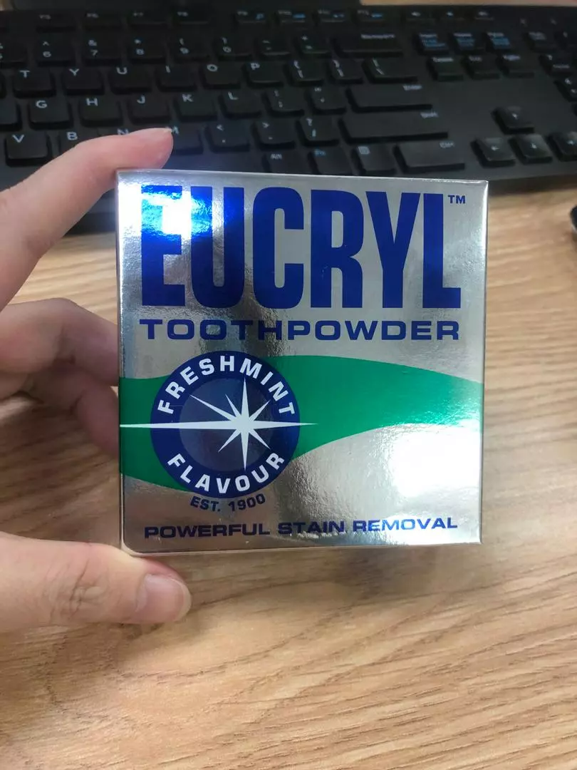 (Hàng nhập khẩu) Bột hỗ trợ trắng răng Eucryl tooth powder 