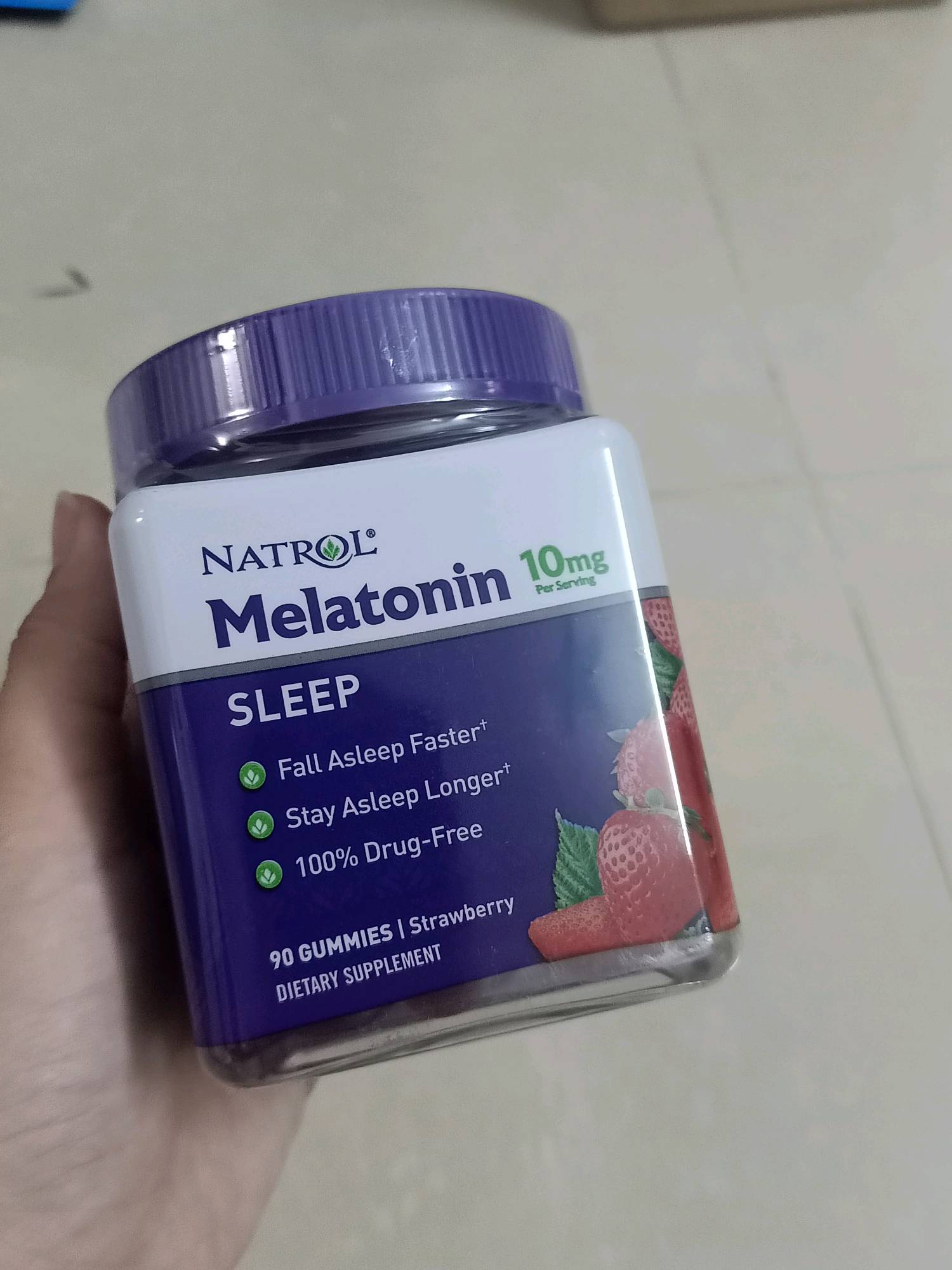 Kẹo dẻo hỗ trợ giấc ngủ Natrol Gummies 10mg vị dâu - Giúp ngủ ngon, cải thiện mệt mỏi tự nhiên, 90 viên/hộp
