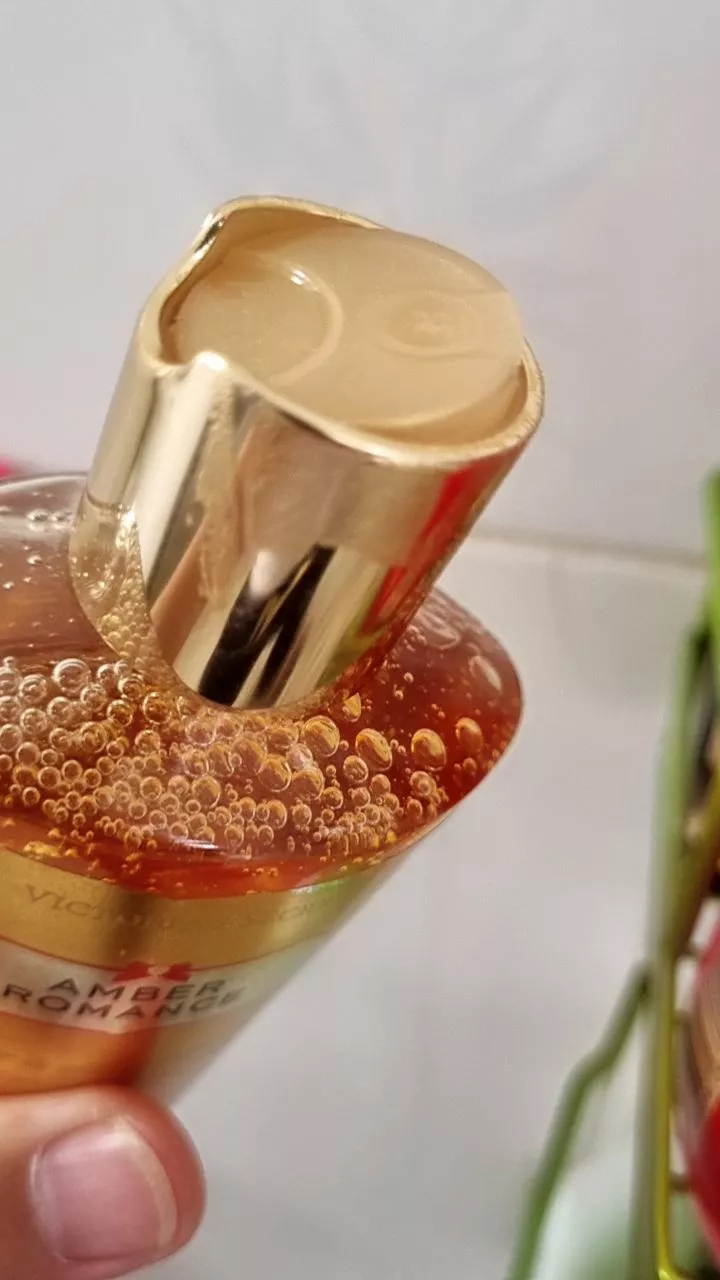 Sữa tắm Victoria Secret Amber Romance 250ml