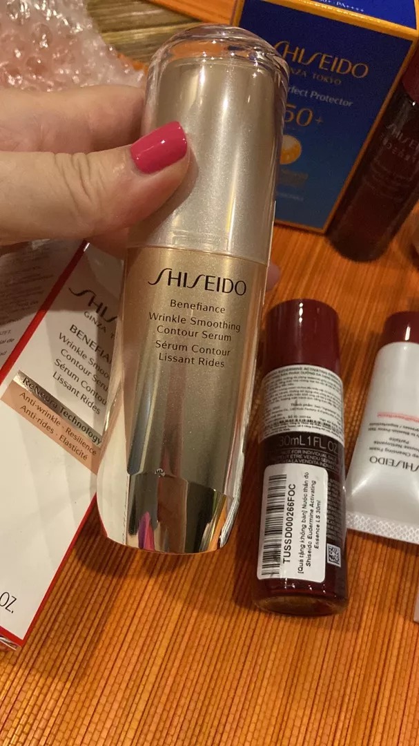 Serum cấp ẩm chuyên sâu Shiseido Benefiance Wrinkle Smoothing Contour 30ml - Giảm nếp nhăn và phục hồi da mềm mịn tươi trẻ