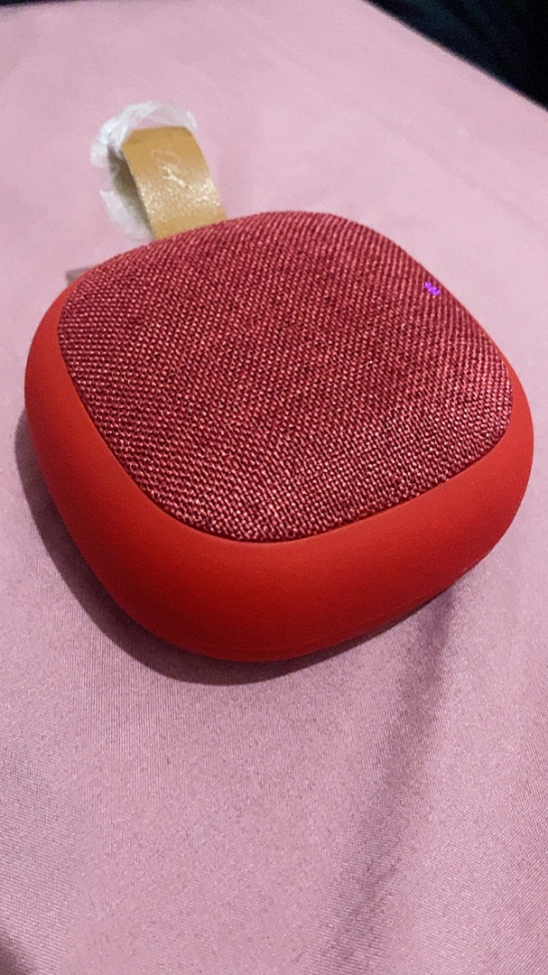 Loa Bluetooth Mini Hoco BS31 Cầm Tay - Thiết Kế Hiện Đại, Âm Thanh Tối Ưu, Kết Nối Không Dây Thông Minh - Quà Tặng Công Nghệ Thú Vị