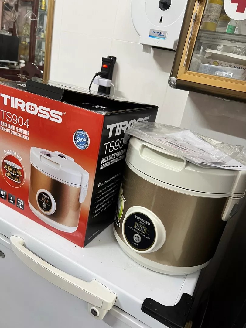 Máy Làm Tỏi Đen Tiross TS904 - Thiết Bị Hỗ Trợ Làm Tỏi Đen Nhanh, Chất Lượng Tốt, Dễ Dàng Sử Dụng Tại Nhà