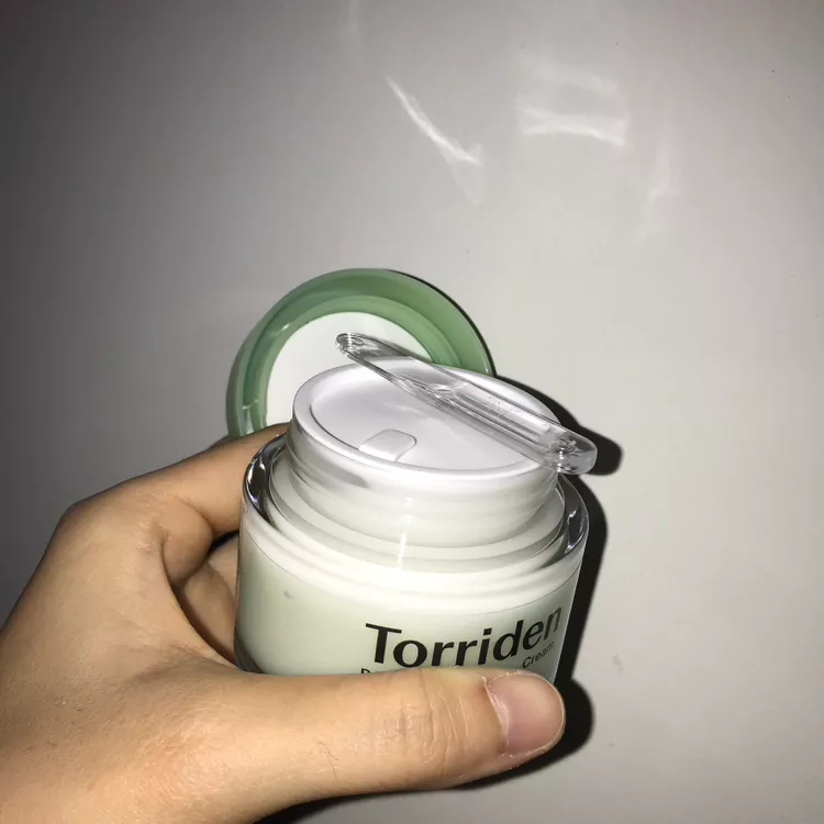 Kem Dưỡng Torriden Balanceful Cica Cream 80ml - Hỗ Trợ Làm Dịu Da Nhạy Cảm, Phục Hồi Da Với 5D Cica Complex