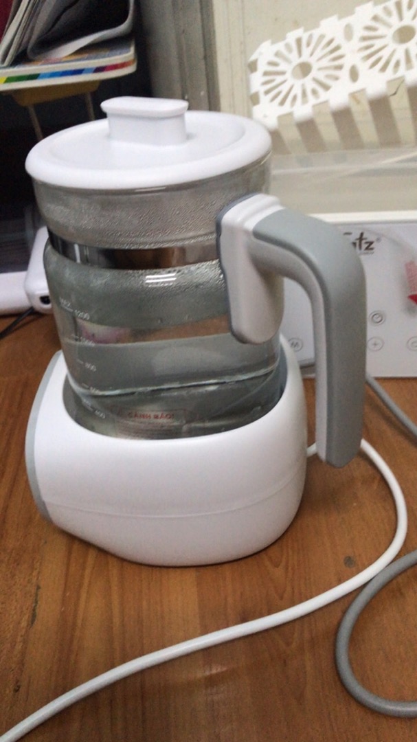 Máy Đun Nước Pha Sữa Điện Tử Fatzbaby Quick 12 Plus FB3504BH - Dung Tích 1.3L, Chức Năng Giữ Ấm, Màn Hình LED Cảm Ứng