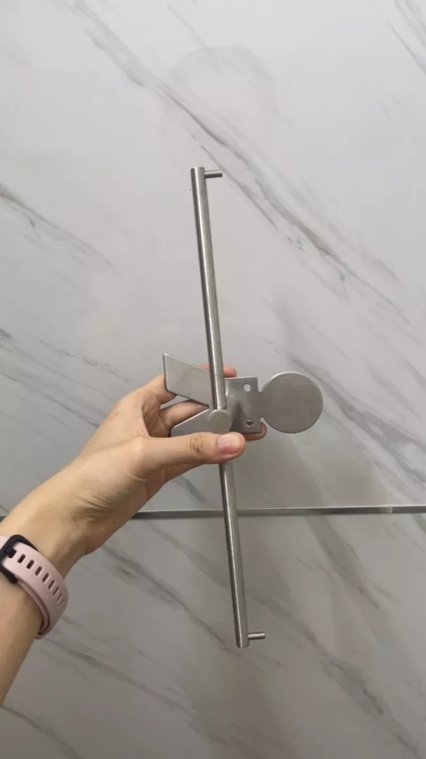 Giá treo móc phơi quần áo dán tường Hobby Home Decor GPM3 - Thiết kế nhỏ gọn, chắc chắn, tiện lợi cho không gian sống gọn gàng.