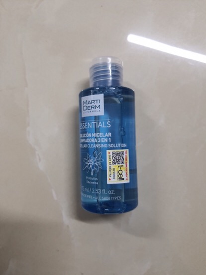 Nước Tẩy Trang 3in1 Martiderm Essentials Micellar Cleansing Solution - Dưỡng Da Nhạy Cảm, An Toàn, Làm Sạch Sâu, Không Cồn, Không Paraben 75ml