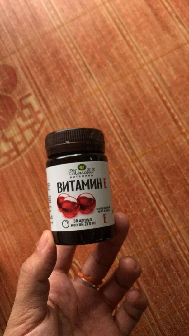 Viên Uống Vitamin E Đỏ Nga Mirrolla 270mg Hộp 30 Viên - Dưỡng Da, Khắc Phục Lão Hóa, Giúp Da Mịn Màng, Hàng Chính Hãng