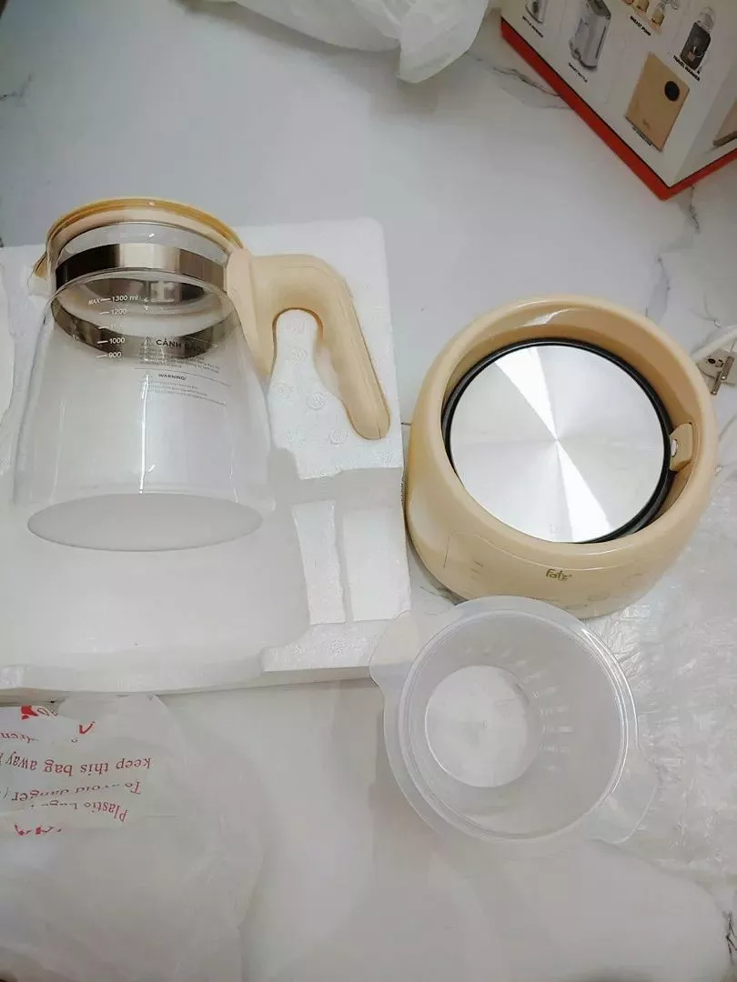 Máy Đun Nước Pha Sữa Fatzbaby HiQuick 2 - Bảng Điều Khiển Cảm Ứng, Dung Tích 1.3L, Chức Năng Hẹn Giờ, Giữ Ấm đến 48h