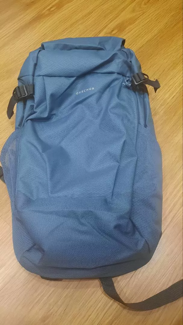Balo Dã Ngoại Decathlon Quechua NH100 20L - Balo Du Lịch Thoáng Khí Chất Liệu Bền Bỉ Dành Cho Chuyến Đi Bộ Ngoài Trời