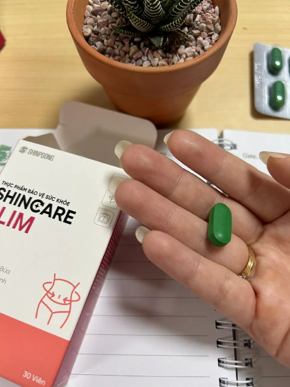 Viên Uống Shincare Slim Giảm Béo - Hỗ Trợ Cải Thiện Cân Nặng, Thúc Đẩy Đốt Mỡ, An Toàn Từ Thiên Nhiên