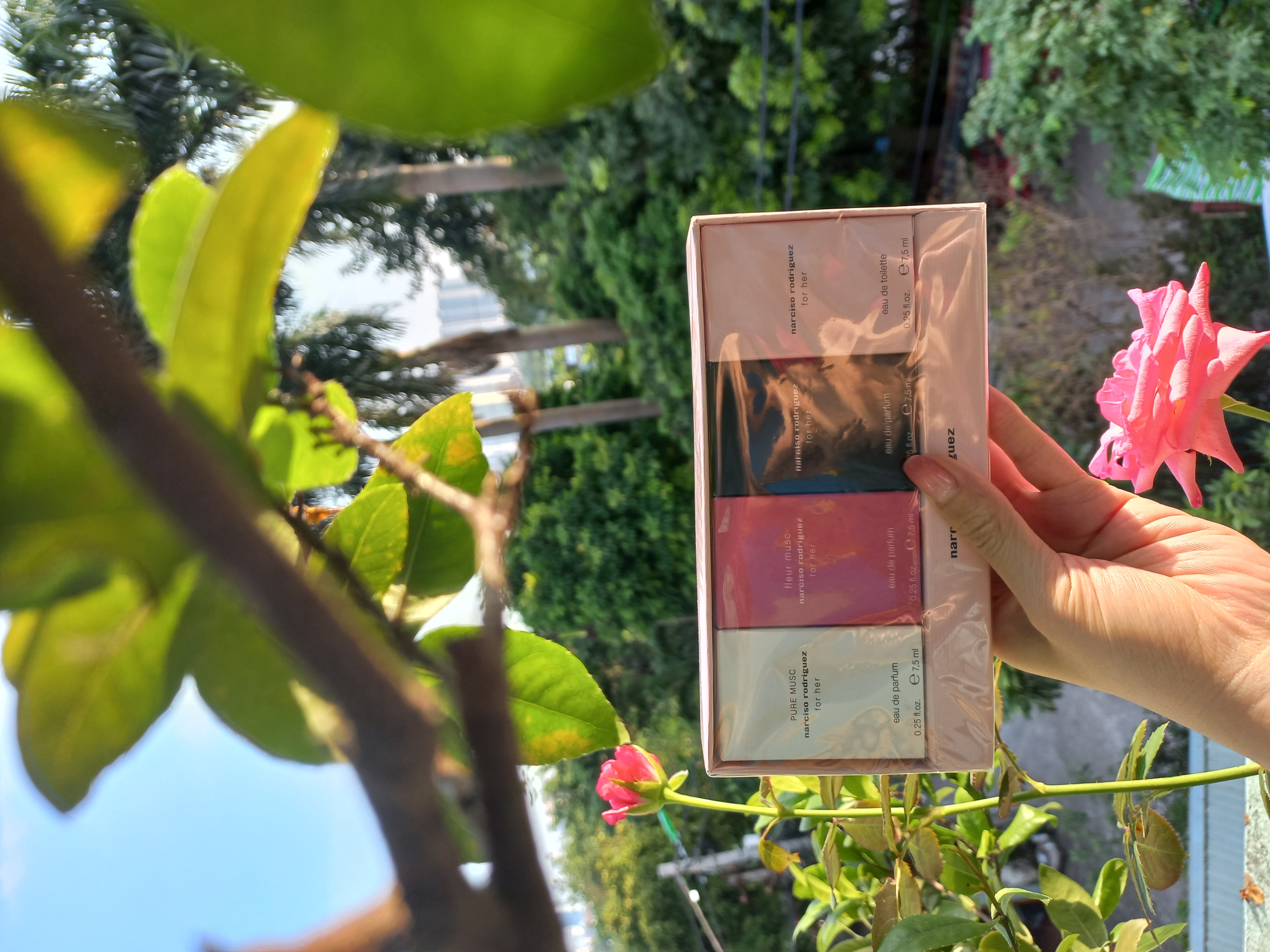 Set quà tặng nước hoa nữ Narciso bốn mùi bán chạy của hãng