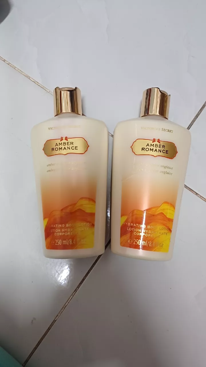 Kem Dưỡng Thể Victoria's Secret Amber Romance 250ml - Dưỡng Ẩm, Làm Trắng Da, Hương Thơm Quyến Rũ, Chiết Xuất Hạt Nho, Bí Quyết Làm Đẹp