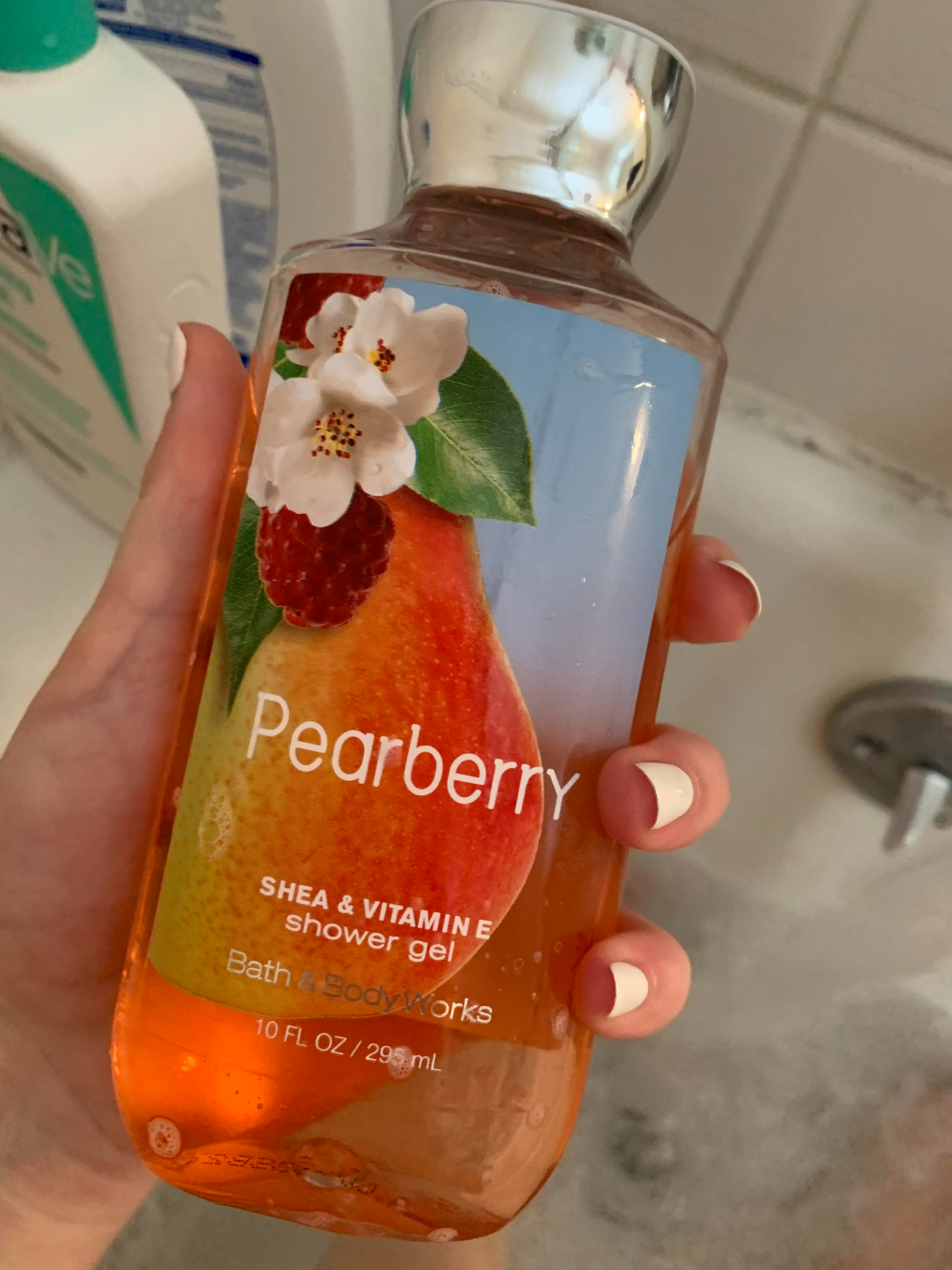 Sữa tắm dưỡng ẩm Bath & Body Works Pearberry 295ml