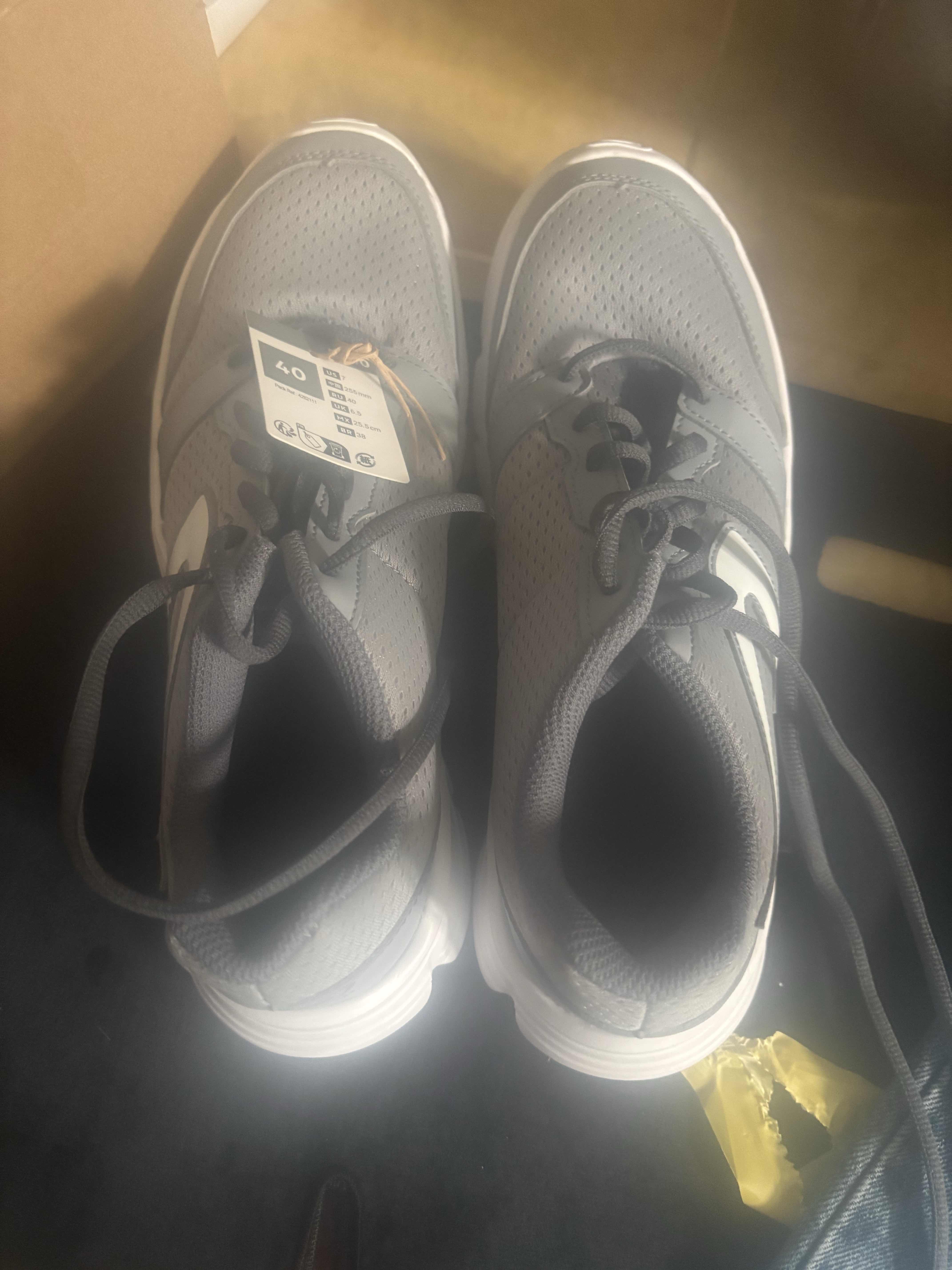 Giày Chạy Bộ Nam Decathlon Run One Siêu Nhẹ - Giày Thể Thao Phù Hợp Địa Hình Đường Trường, Nhựa, Công Viên, Chạy Bộ Cơ Bản