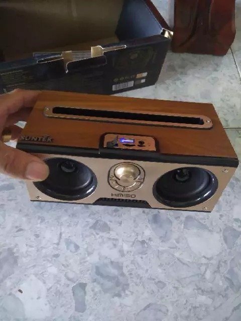 Loa Bluetooth Suntek Kimiso KM-7 vân gỗ - Âm thanh bass sâu, thiết kế cổ điển sang trọng, kết nối Bluetooth 4.0 và hỗ trợ jack 3.5mm
