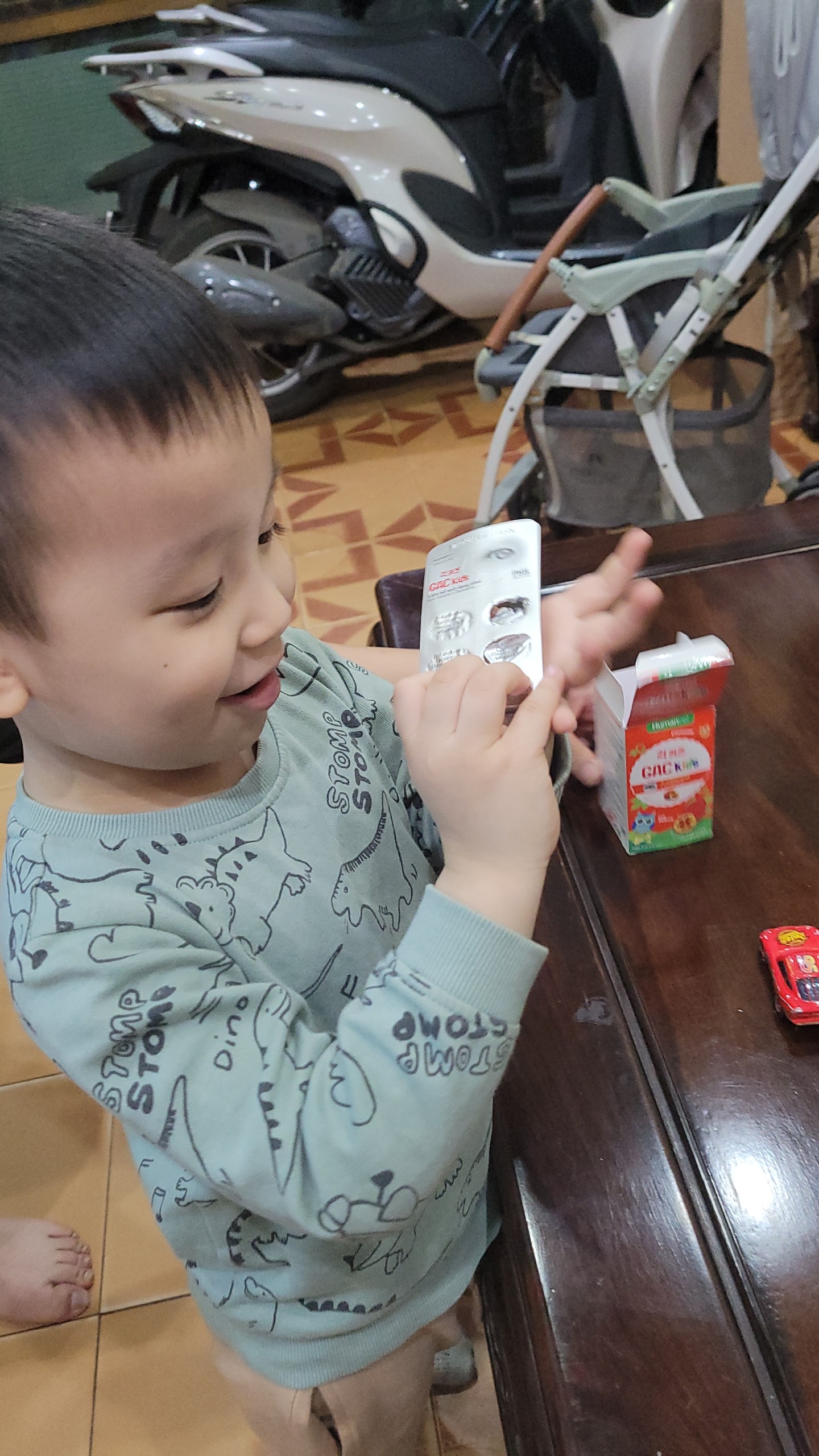 Viên nhai bổ mắt GAC Kids - SP từ gấc, chứa men tiêu hóa