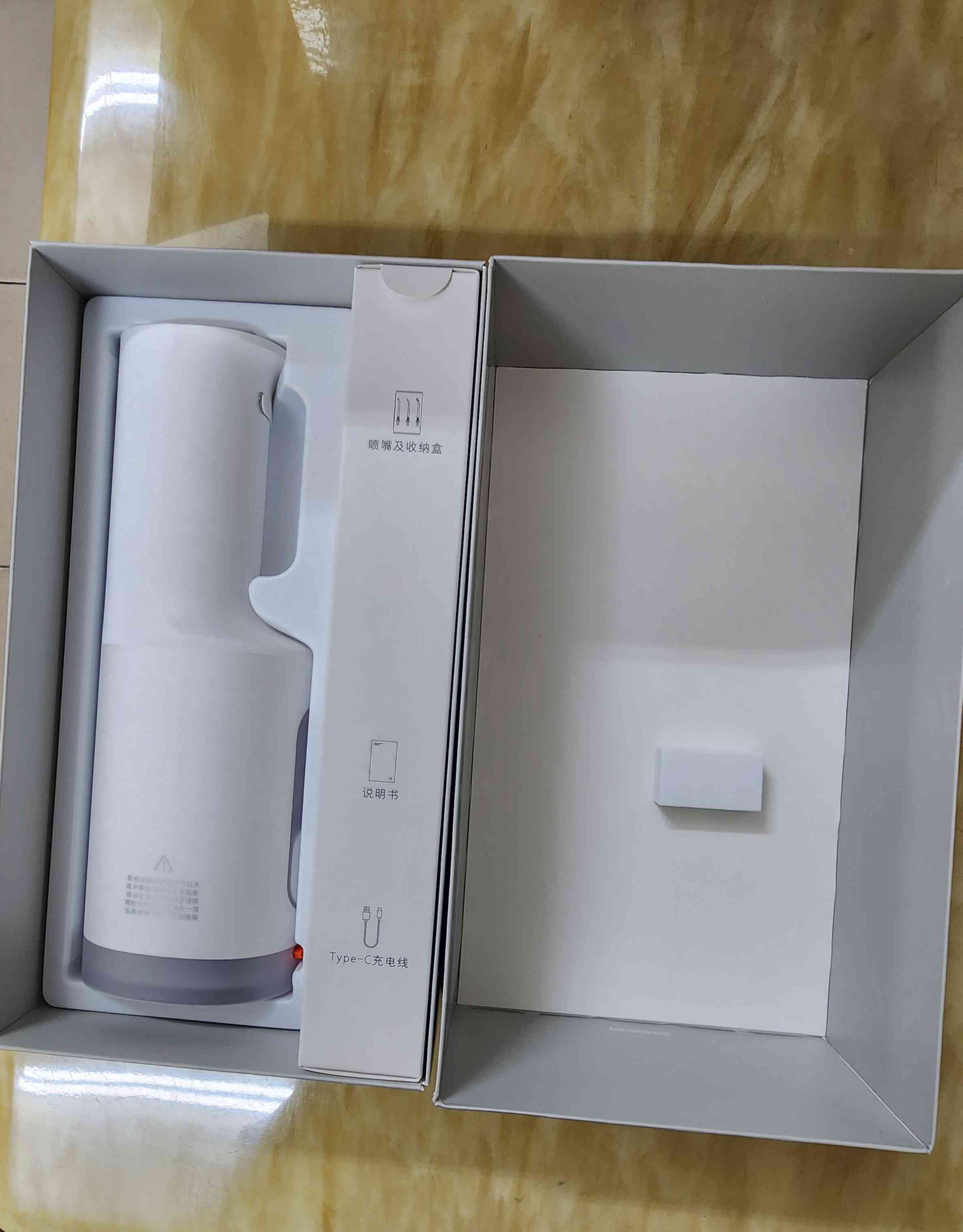Máy Tăm Nước Xiaomi Mijia F300 MEO703 - 3 Đầu Vòi, 4 Chế Độ, Áp Suất 2000 Lần/ Phút, Sạch Mảnh Bám Răng Tối Ưu